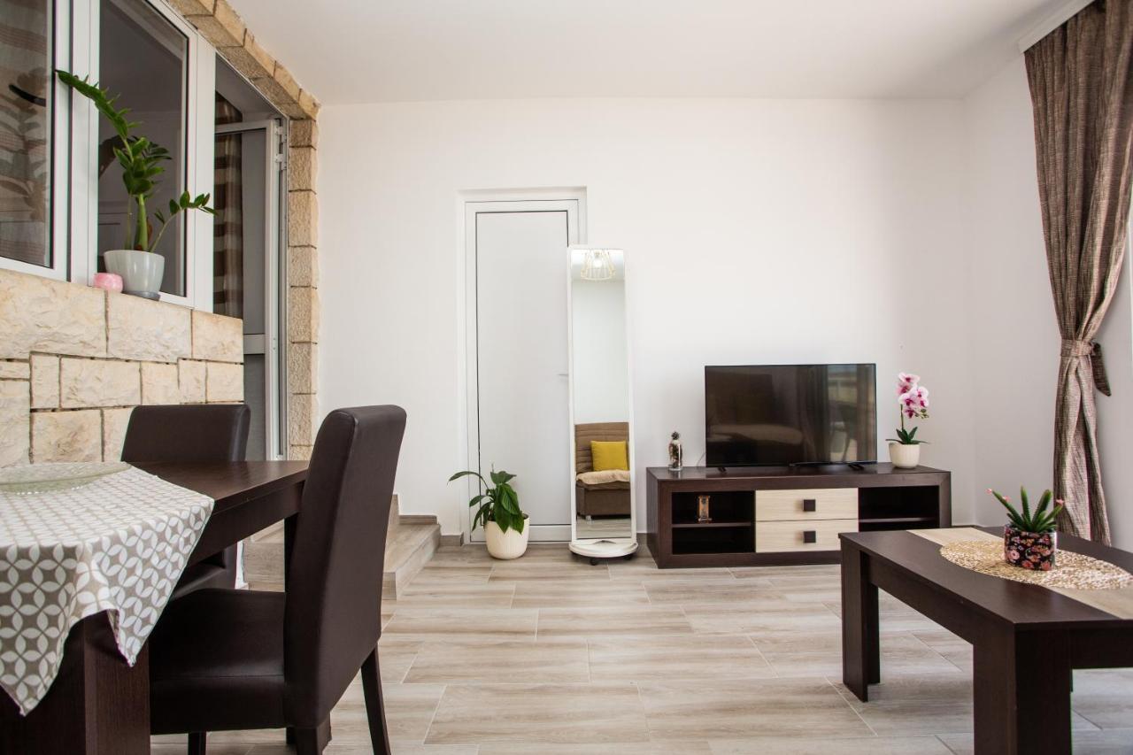 Apartments Jelena Ulcinj Luaran gambar