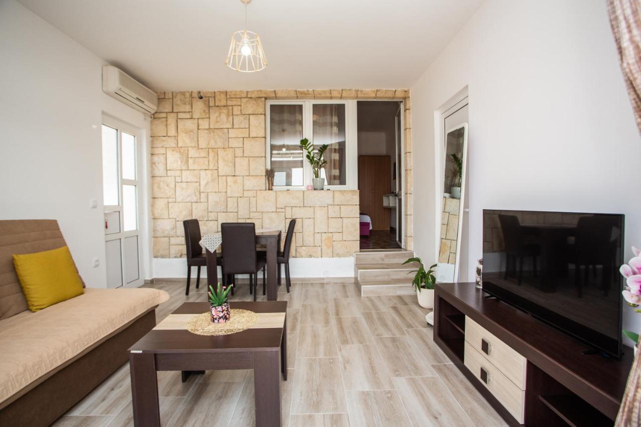 Apartments Jelena Ulcinj Luaran gambar